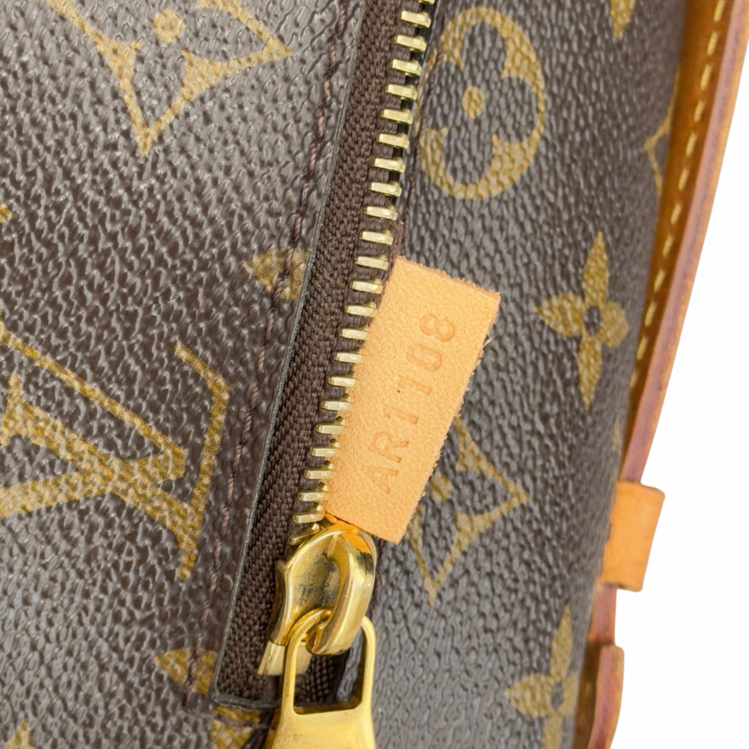 Louis Vuitton Pochette Metis Monogram - immagine 16